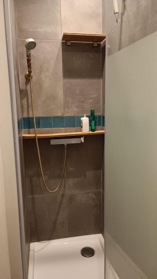 Appartement, Place Morny. Apartment *